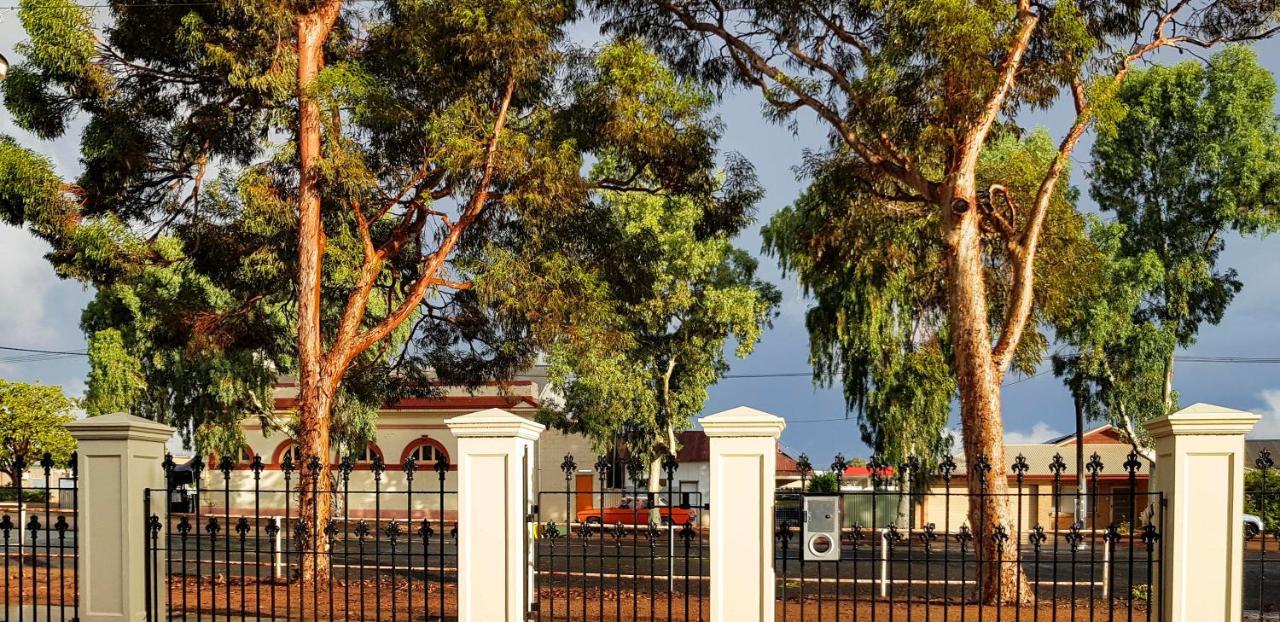 Allora House Kalgoorlie Buitenkant foto